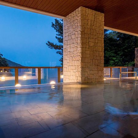 Hotel Ooedo Onsen Monogatari Premium Toba Saichoraku Esterno foto